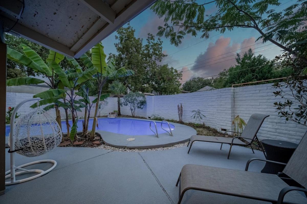 Stunning 5Br 2Ba Holiday Home With Private Pool And Cinema Dallas Buitenkant foto