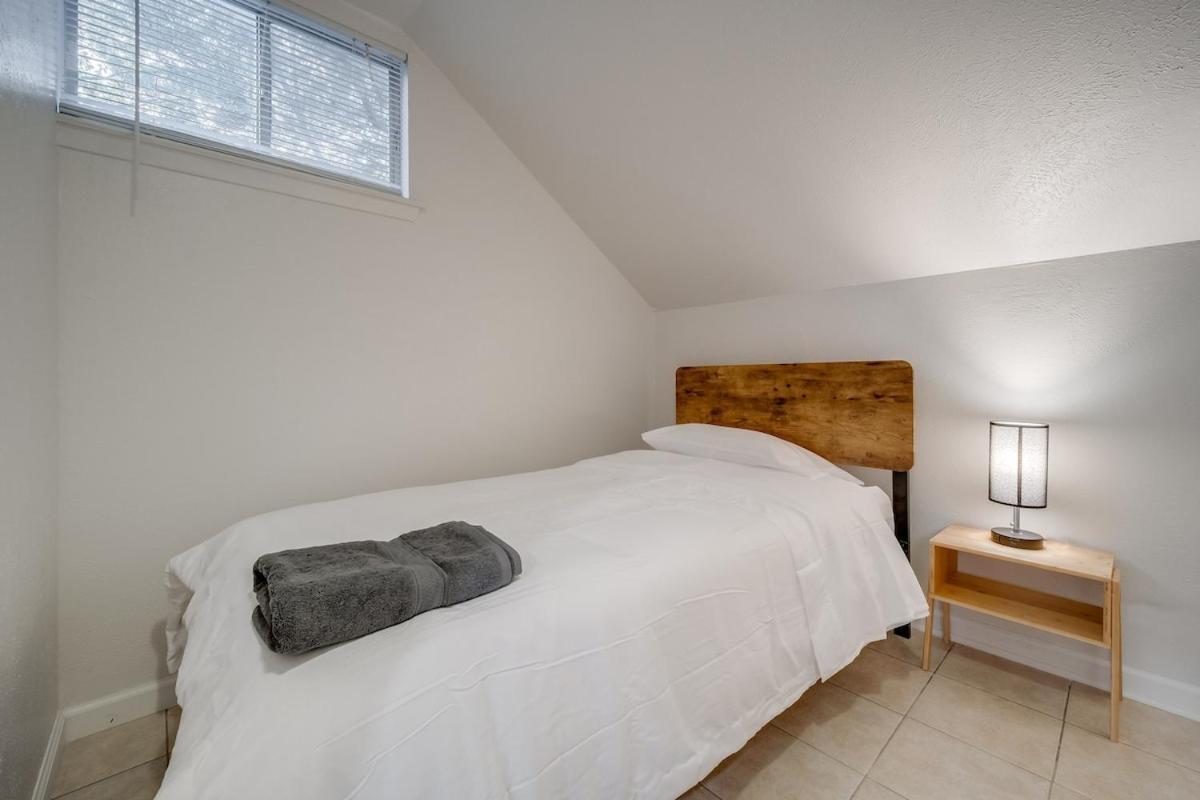 Stunning 5Br 2Ba Holiday Home With Private Pool And Cinema Dallas Buitenkant foto